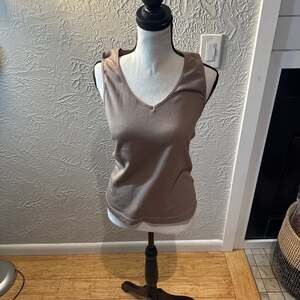 Olivia Jordan Ribbed V-Neck Tank Top, Taupe Brown, Size 1X